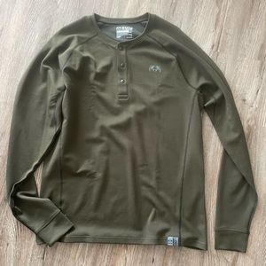 MENS NEVER WORN KUIU LONG SLEEVE